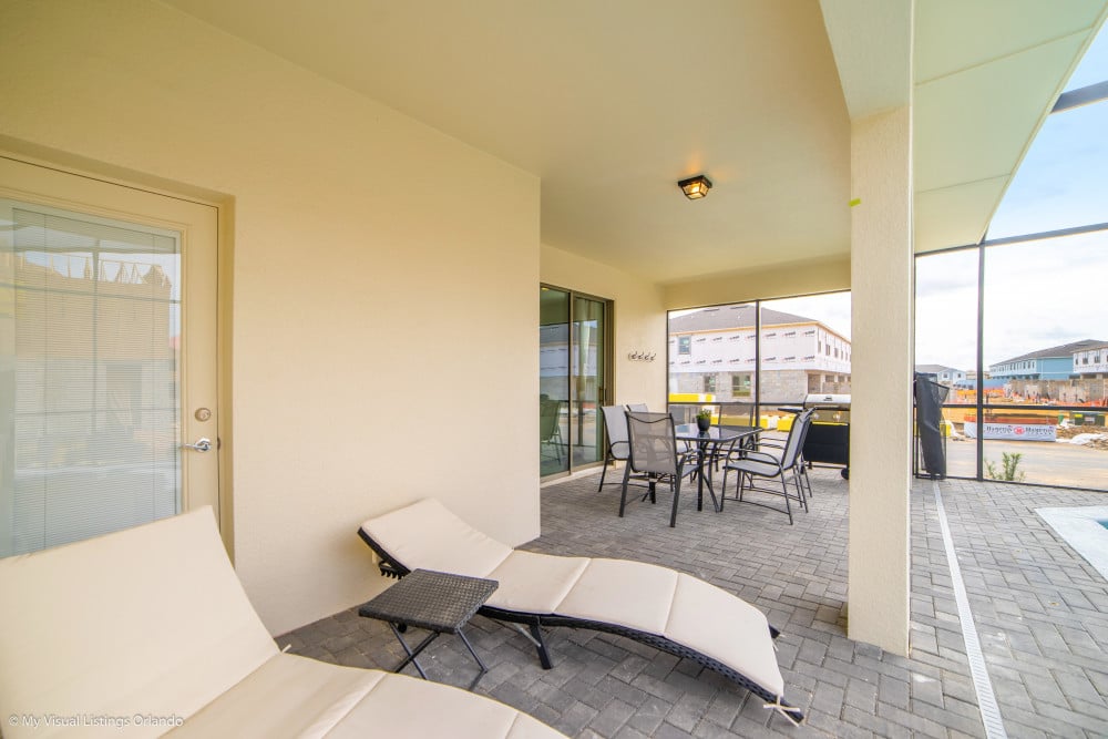 Windsor at Westside 300