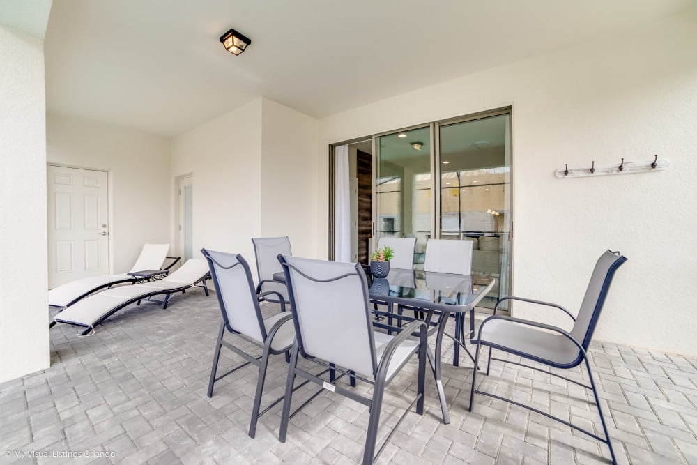 Windsor at Westside 300