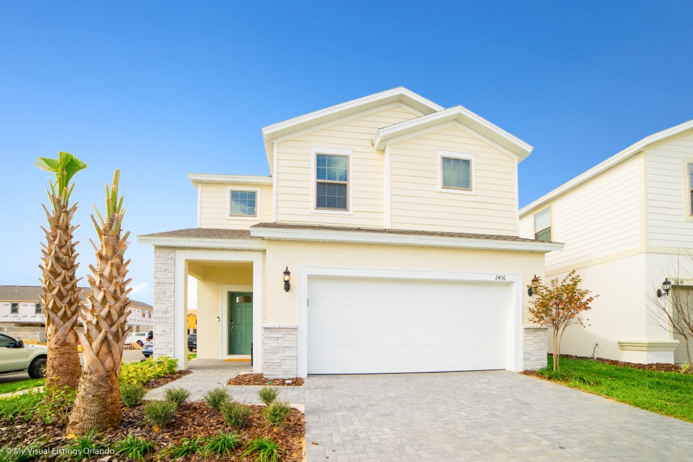 Windsor at Westside 300