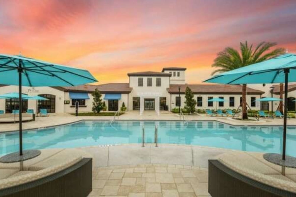 Windsor at Westside 300