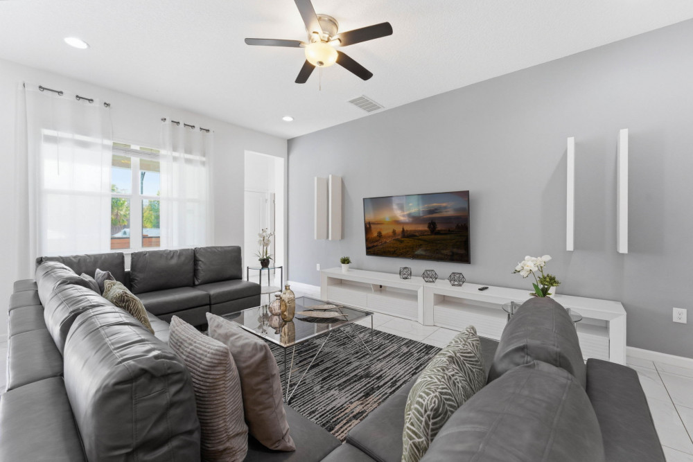 Bella Vida Resort 246