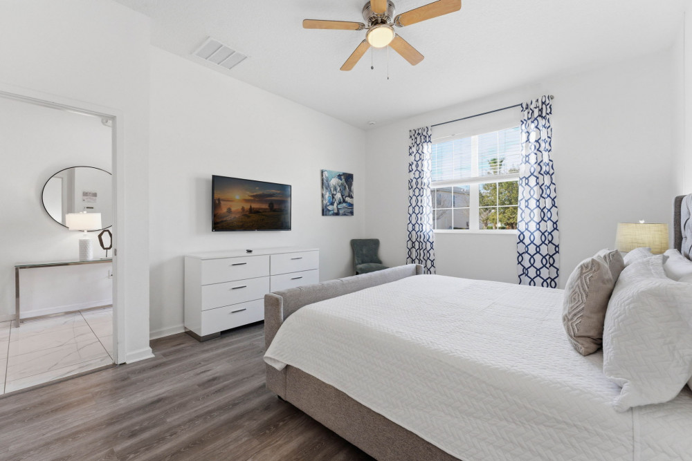 Bella Vida Resort 246