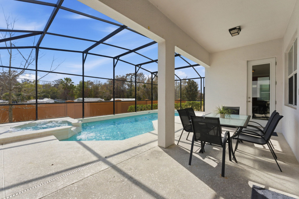 Bella Vida Resort 246