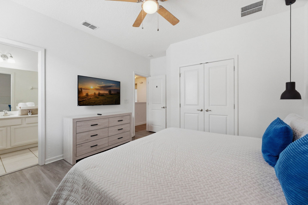 Bella Vida Resort 246