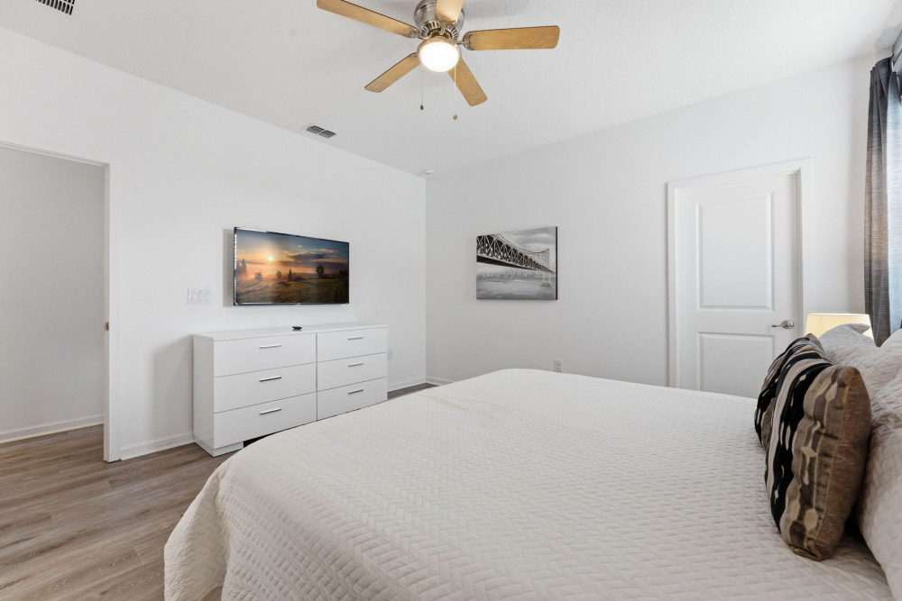 Bella Vida Resort 246