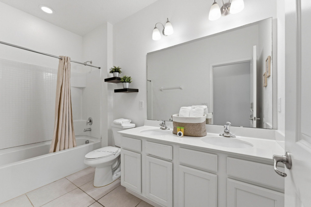 Bella Vida Resort 246