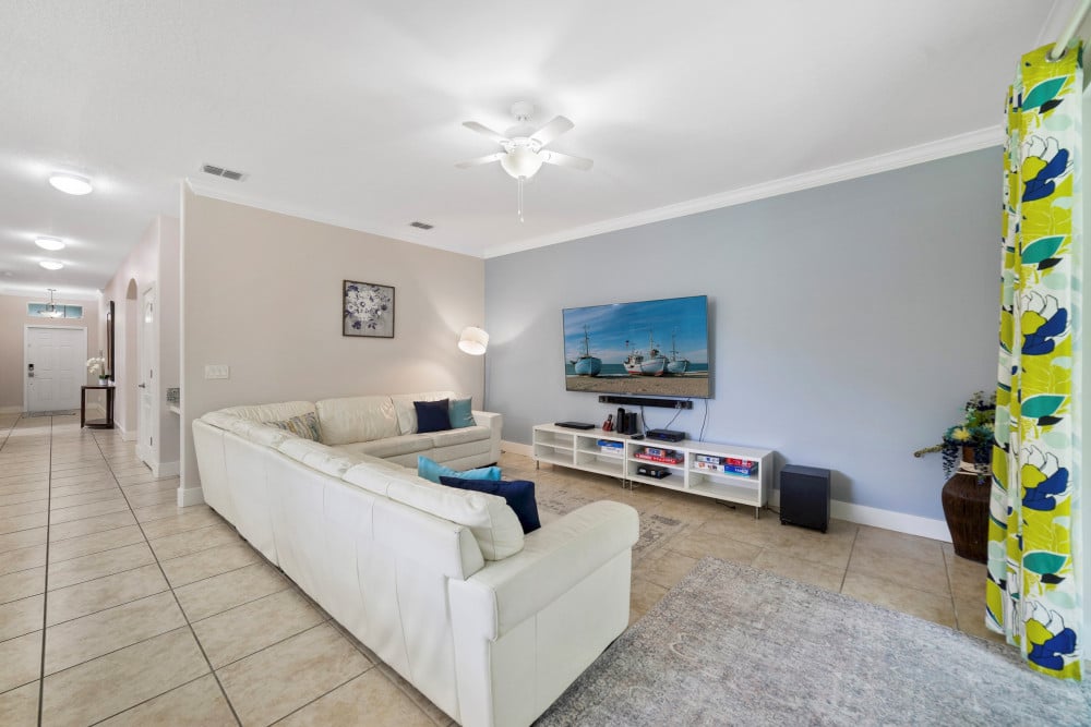 Paradise Palms Resort 360