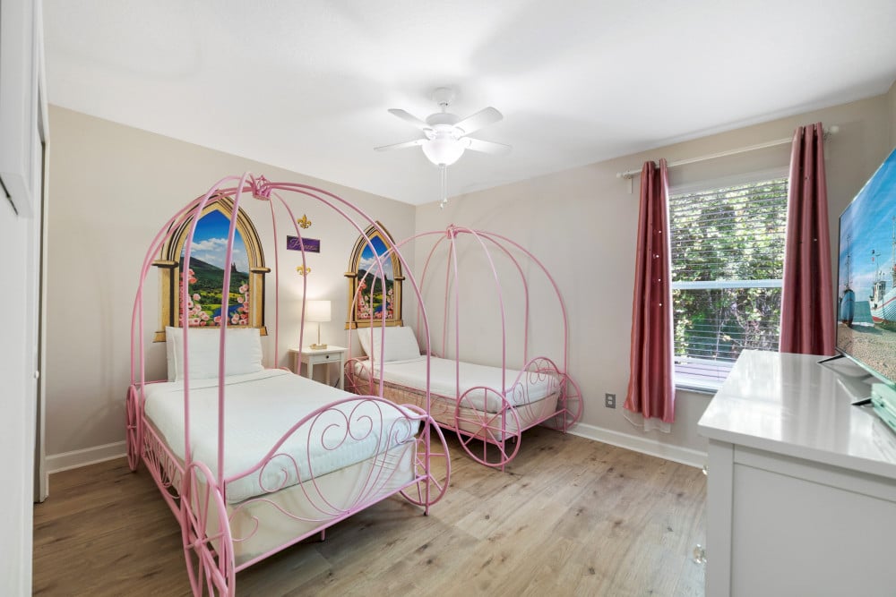 Paradise Palms Resort 360