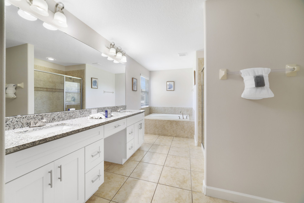 Paradise Palms Resort 360