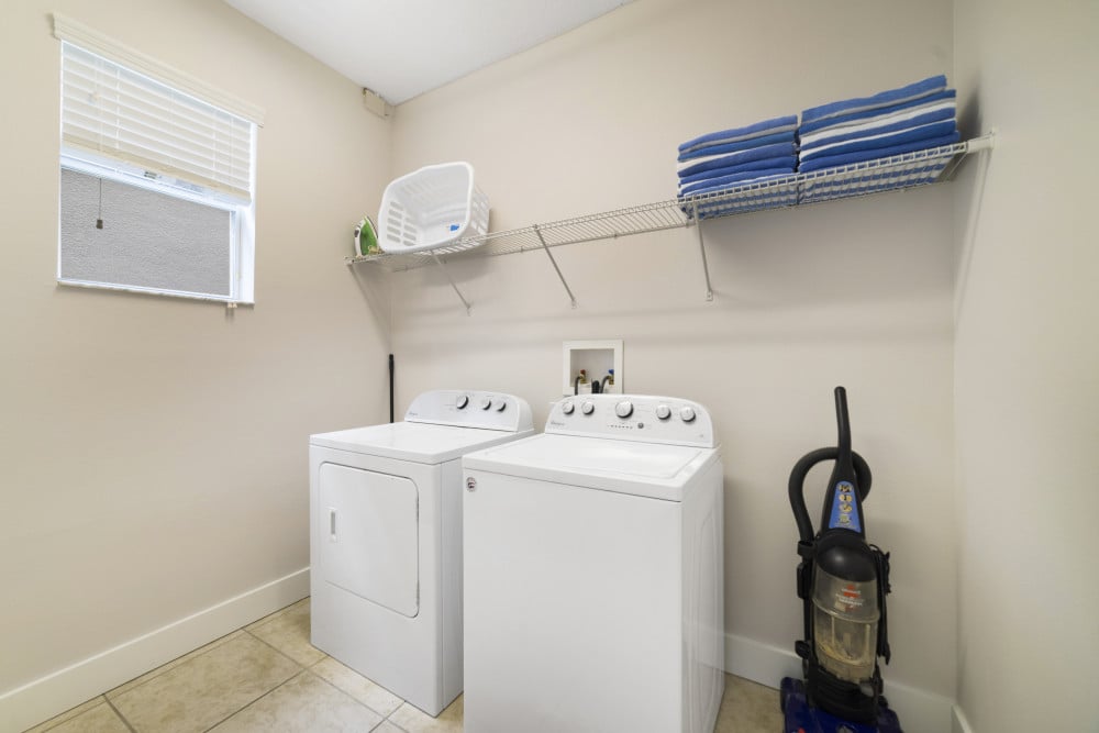 Paradise Palms Resort 360