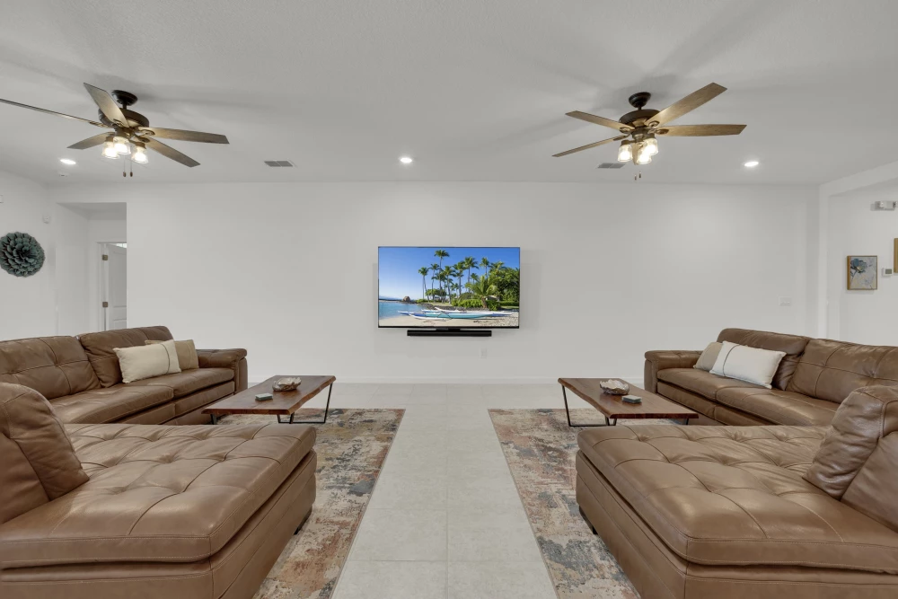 Veranda Palms 145