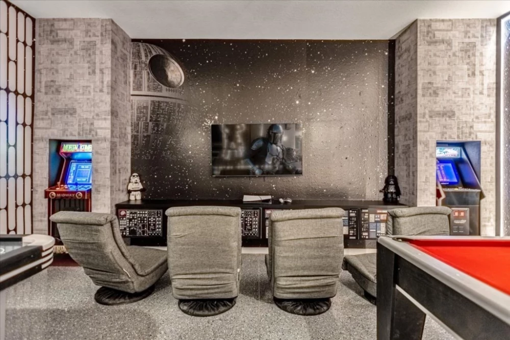 Windsor Cay 31