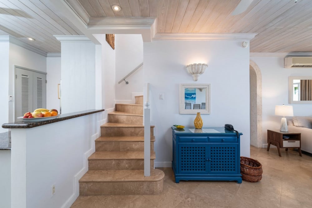 Beacon Hill 305 - The Penthouse