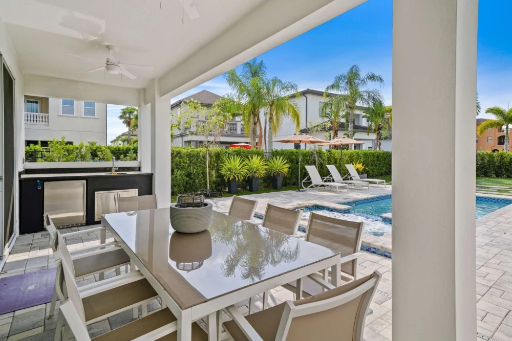 Reunion Resort 7700
