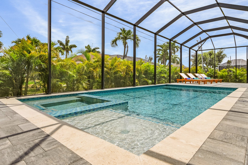 Cape Coral 1047