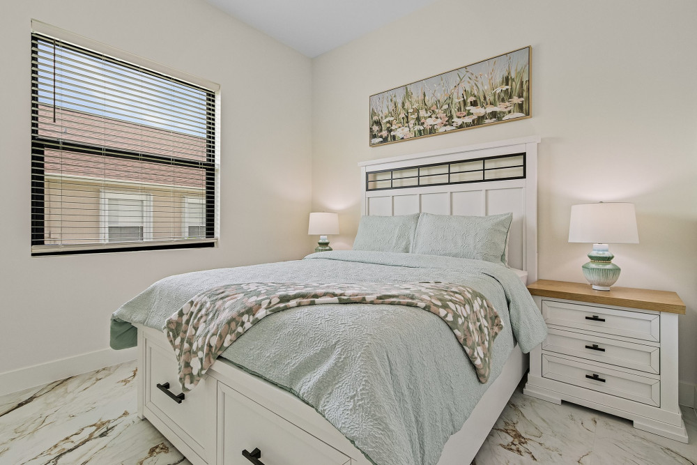 Cape Coral 1047