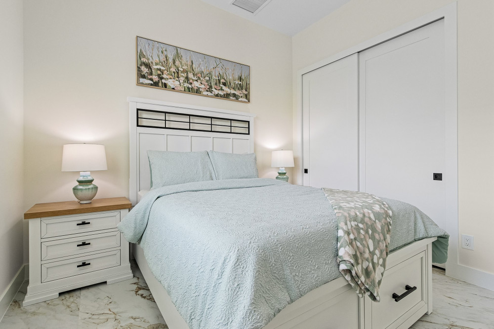 Cape Coral 1047