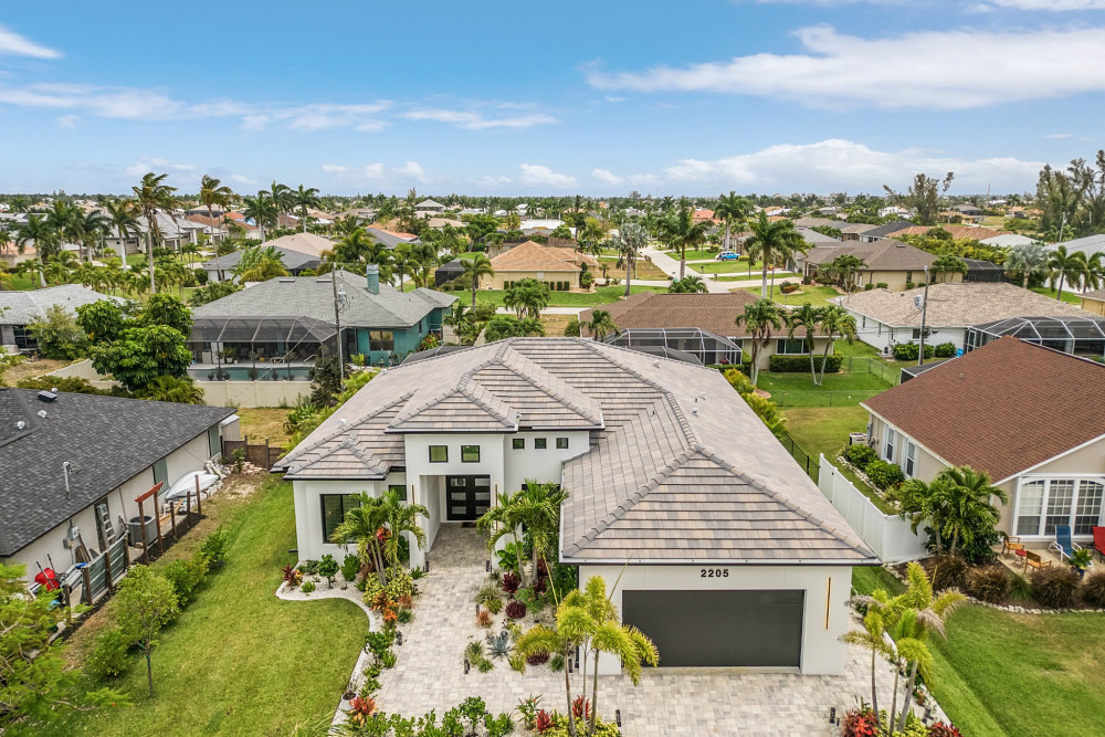 Cape Coral 1047