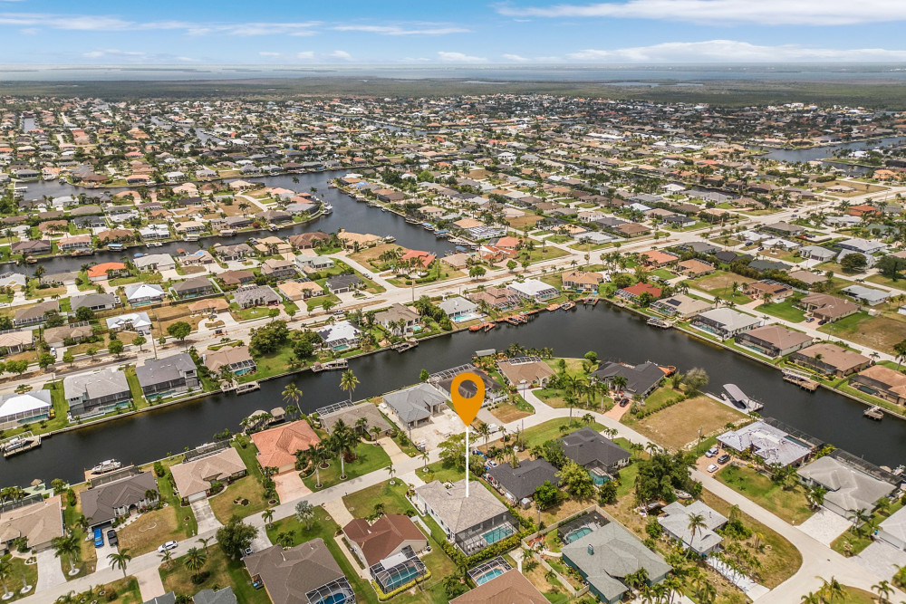 Cape Coral 1047