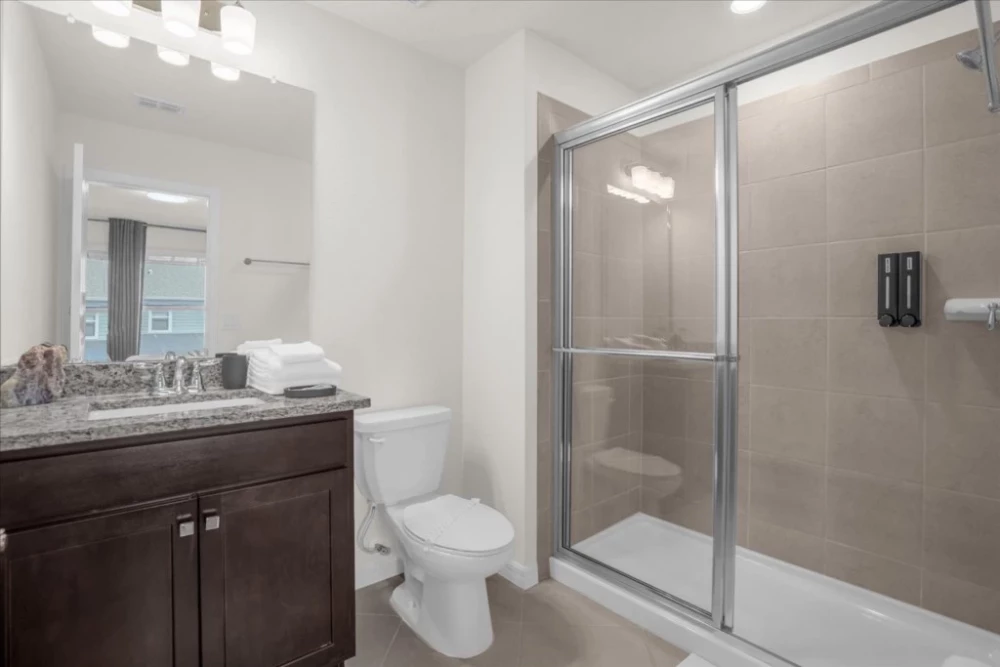 Windsor Cay 19