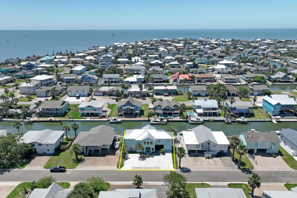 Rockport 46