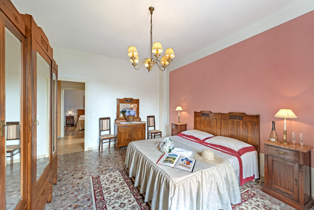Tuscany 34