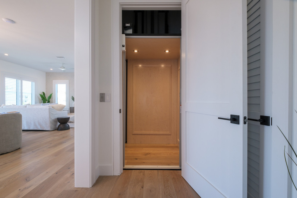 Holmes Beach 93
