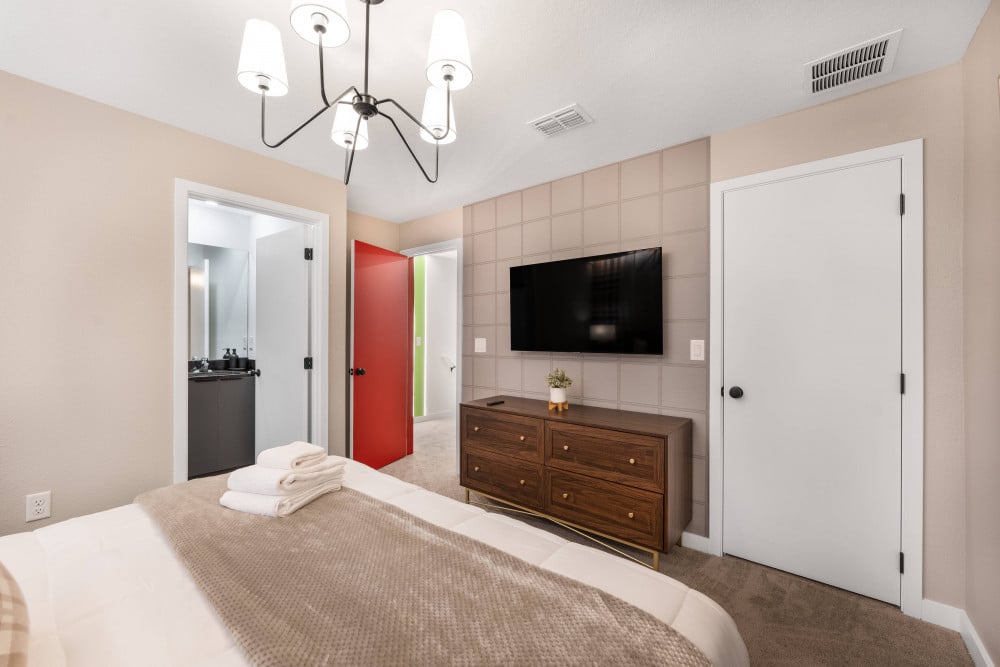 The Hub at Westside 10