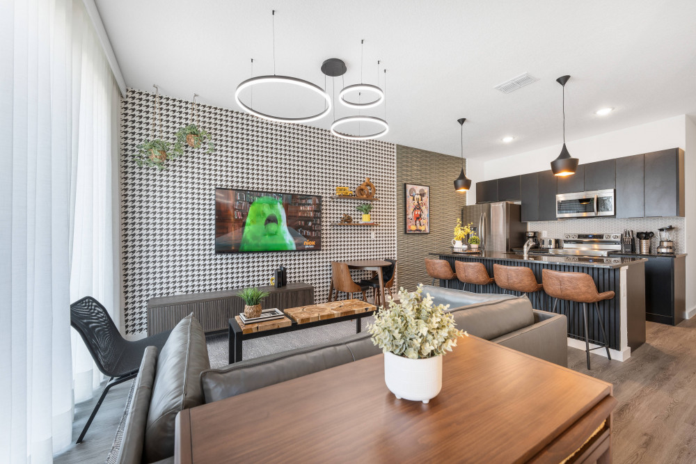 The Hub at Westside 10