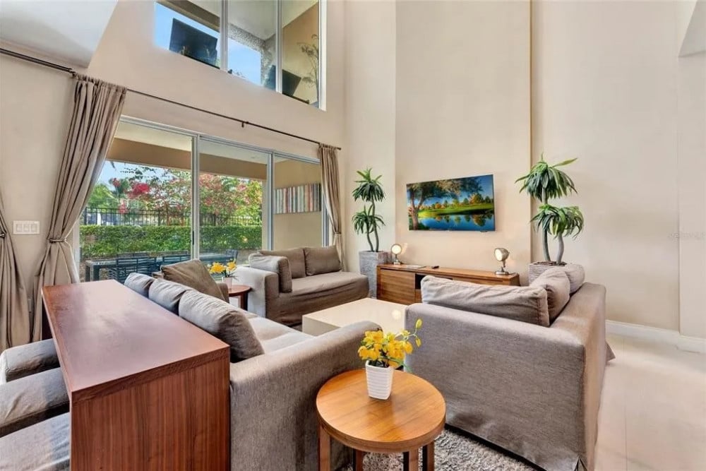 Magic Village Yards 8