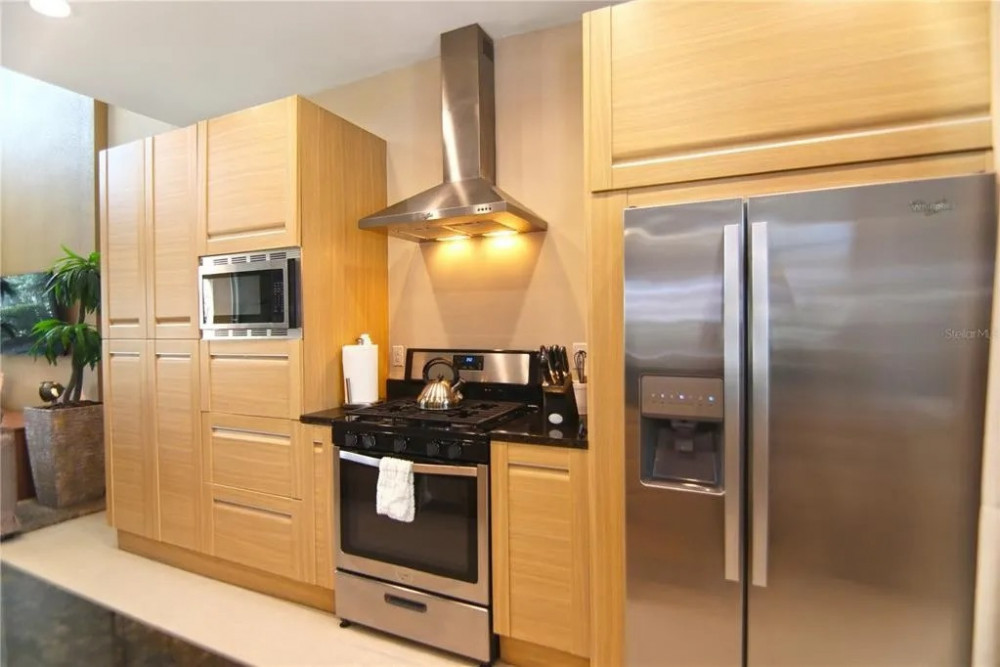 Magic Village Yards 8