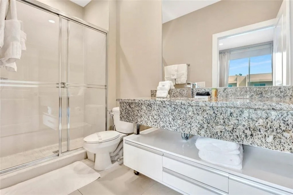 Magic Village Yards 8