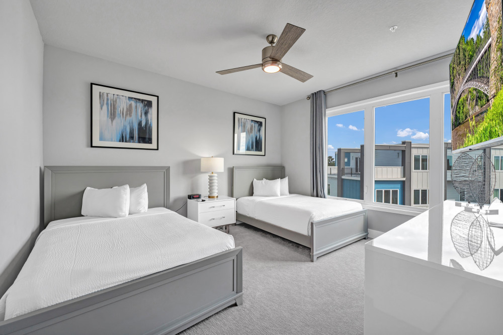 Spectrum Resort 69