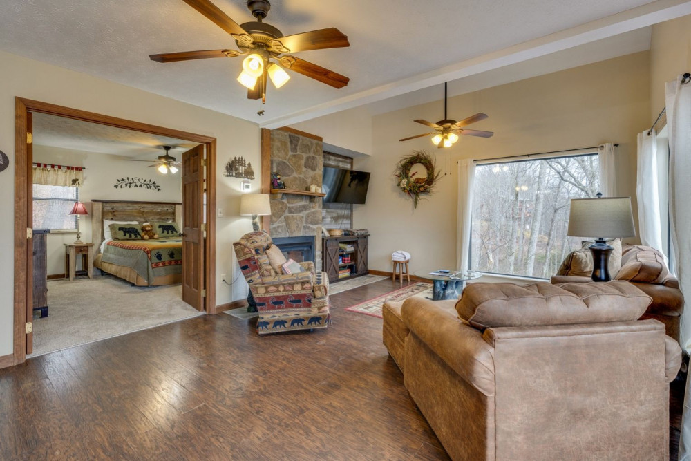 Gatlinburg 211