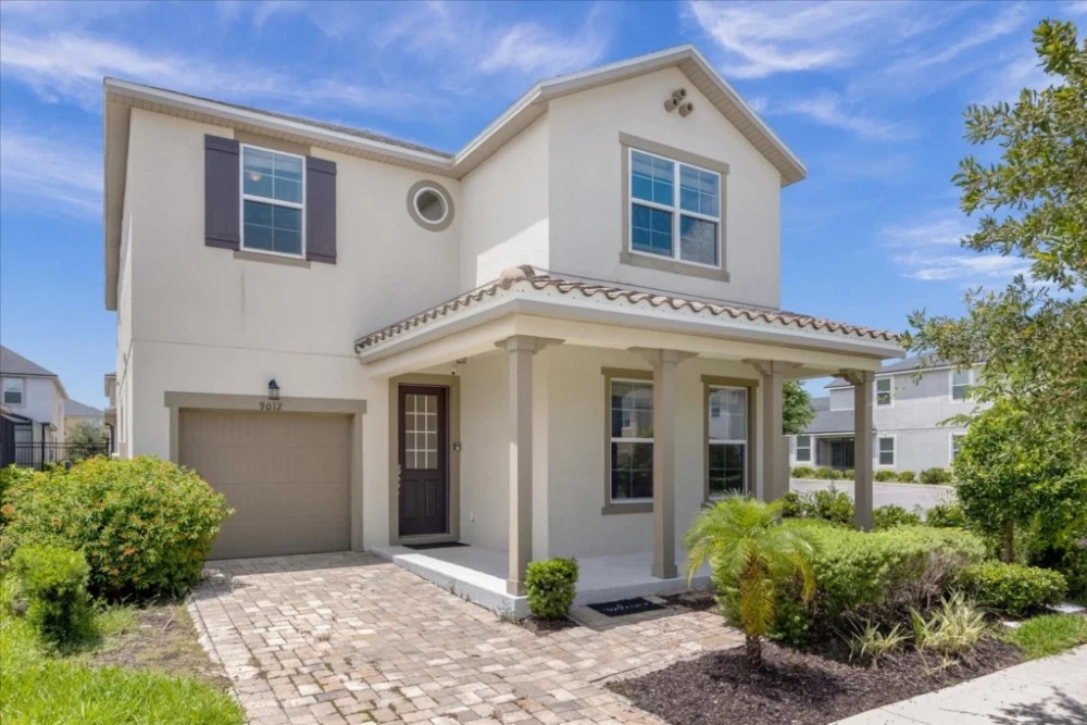 Solara Resort 650