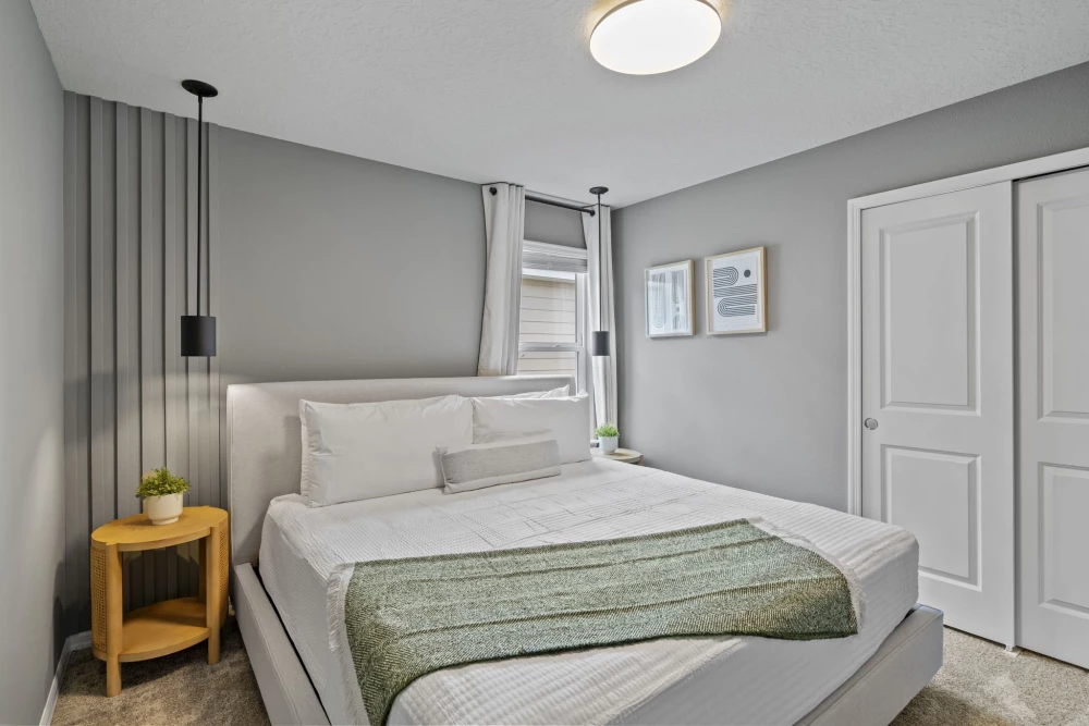 Windsor Cay 24