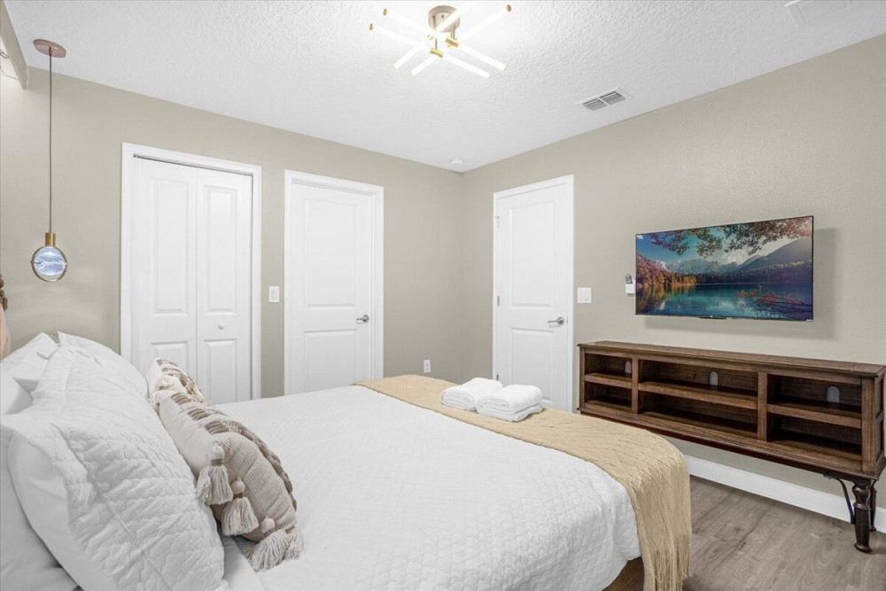 Championsgate 885