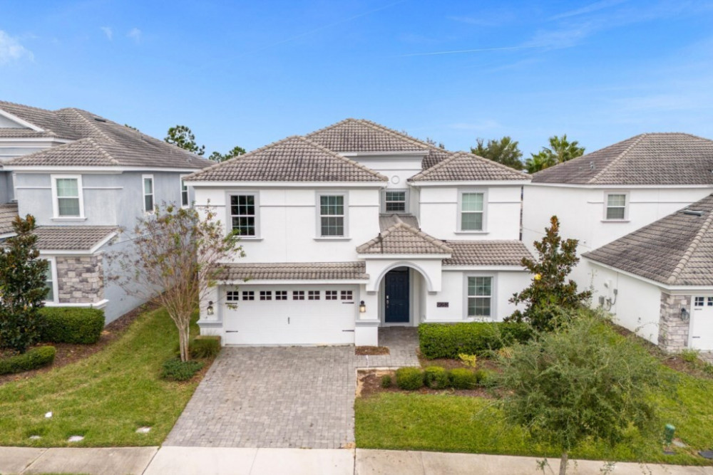 Championsgate 885