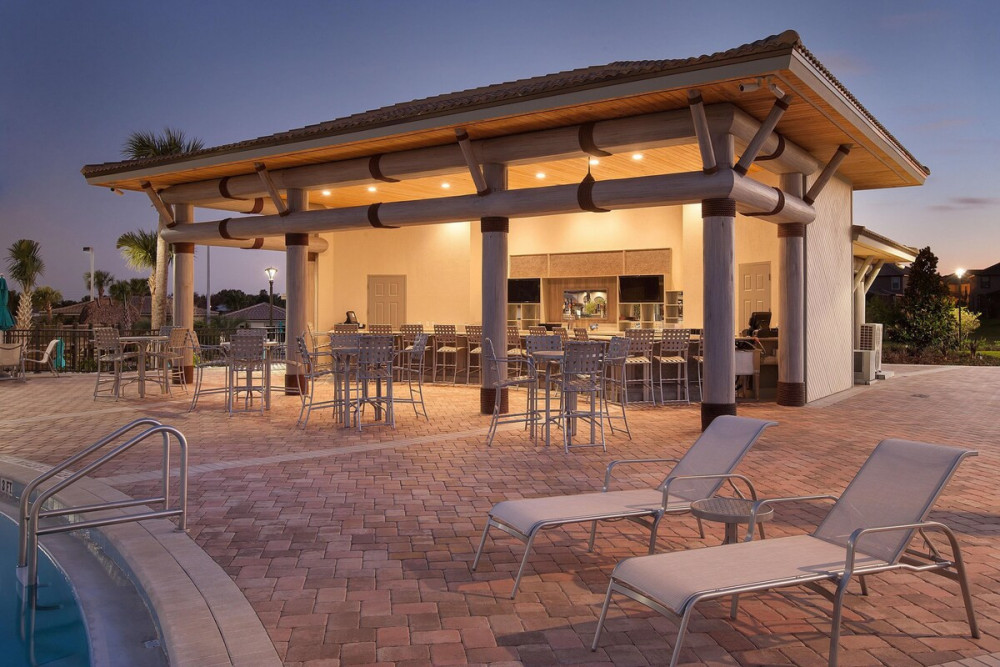 Championsgate 885