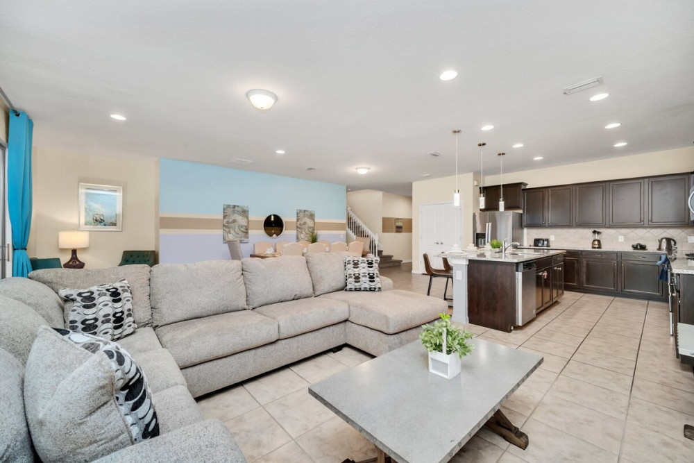 Windsor at Westside 1283