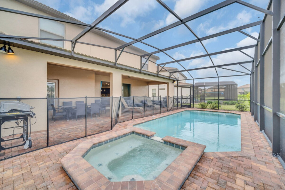 Windsor at Westside 1283