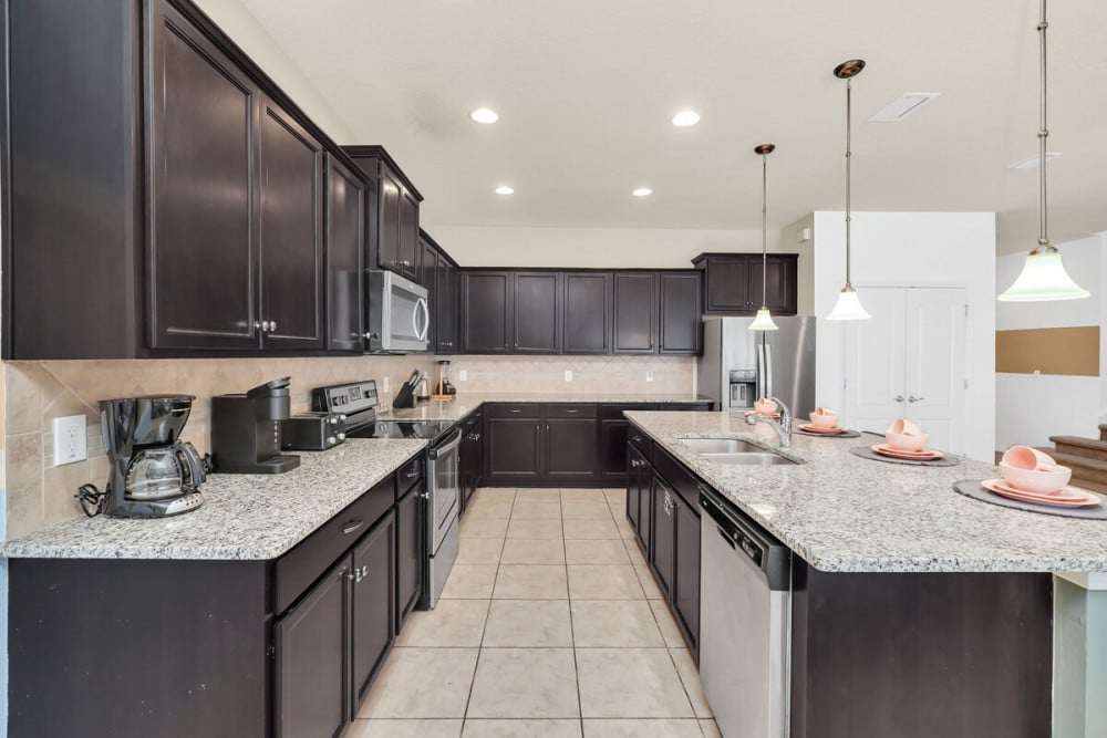 Windsor at Westside 1274