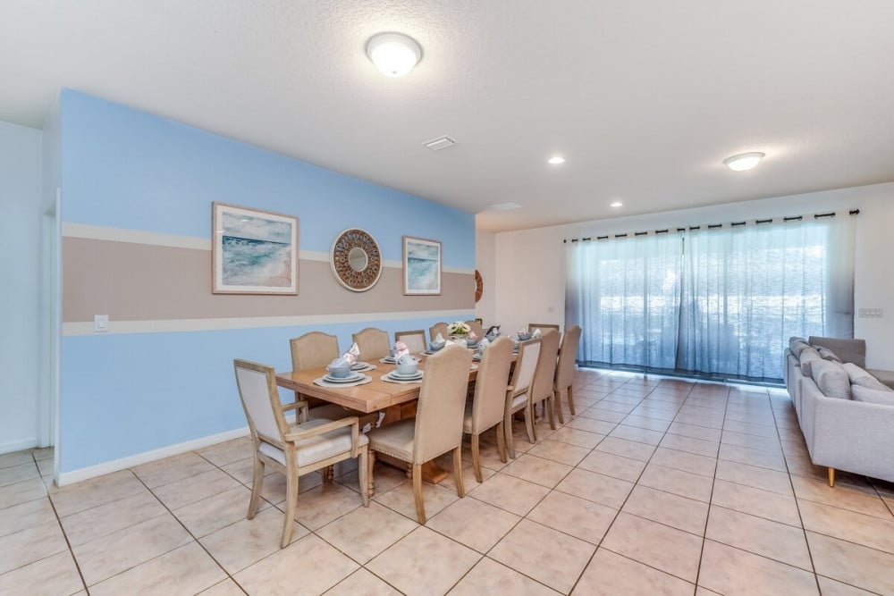 Windsor at Westside 1274