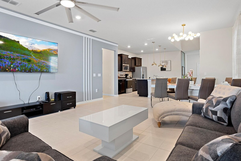 Windsor Island Resort 402