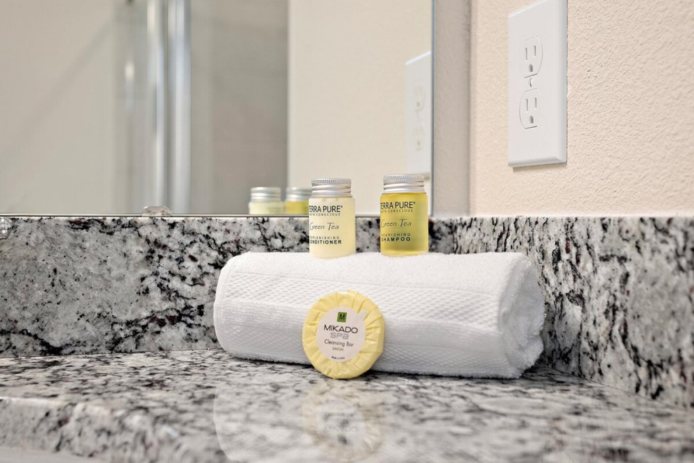 Windsor Island Resort 402