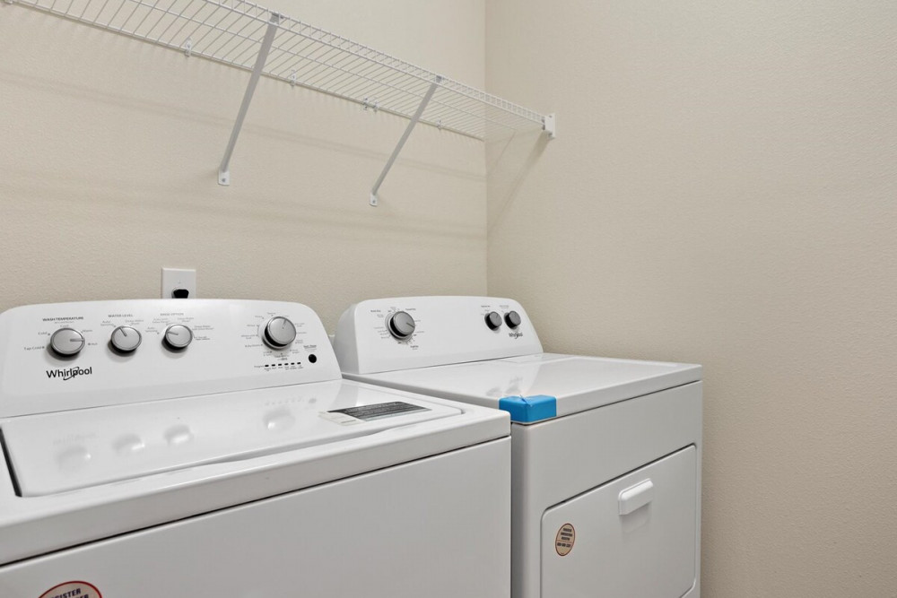 Windsor Island Resort 402