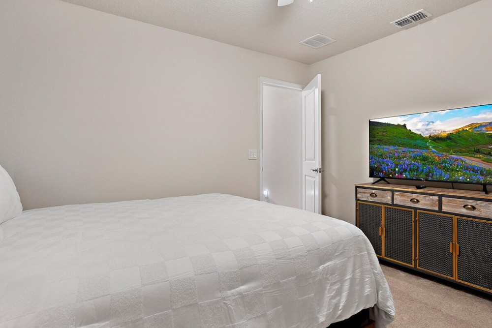 Windsor Island Resort 402