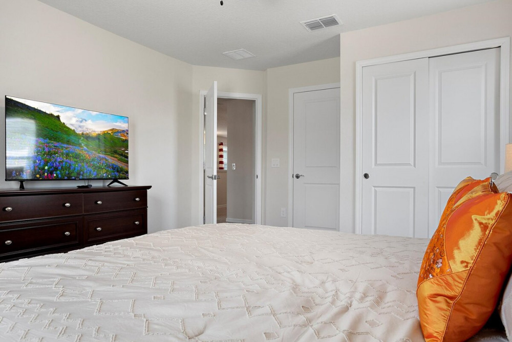 Windsor Island Resort 402