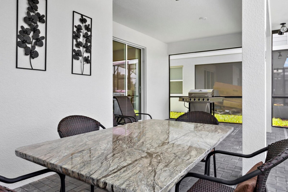 Windsor Island Resort 402