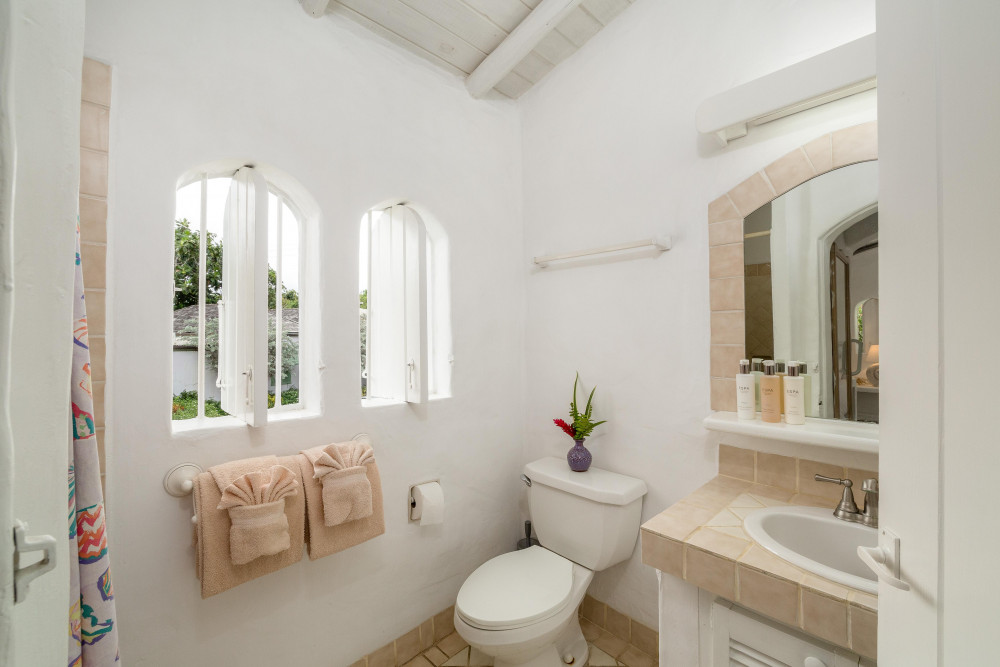 Merlin Bay 8, Secret Garden